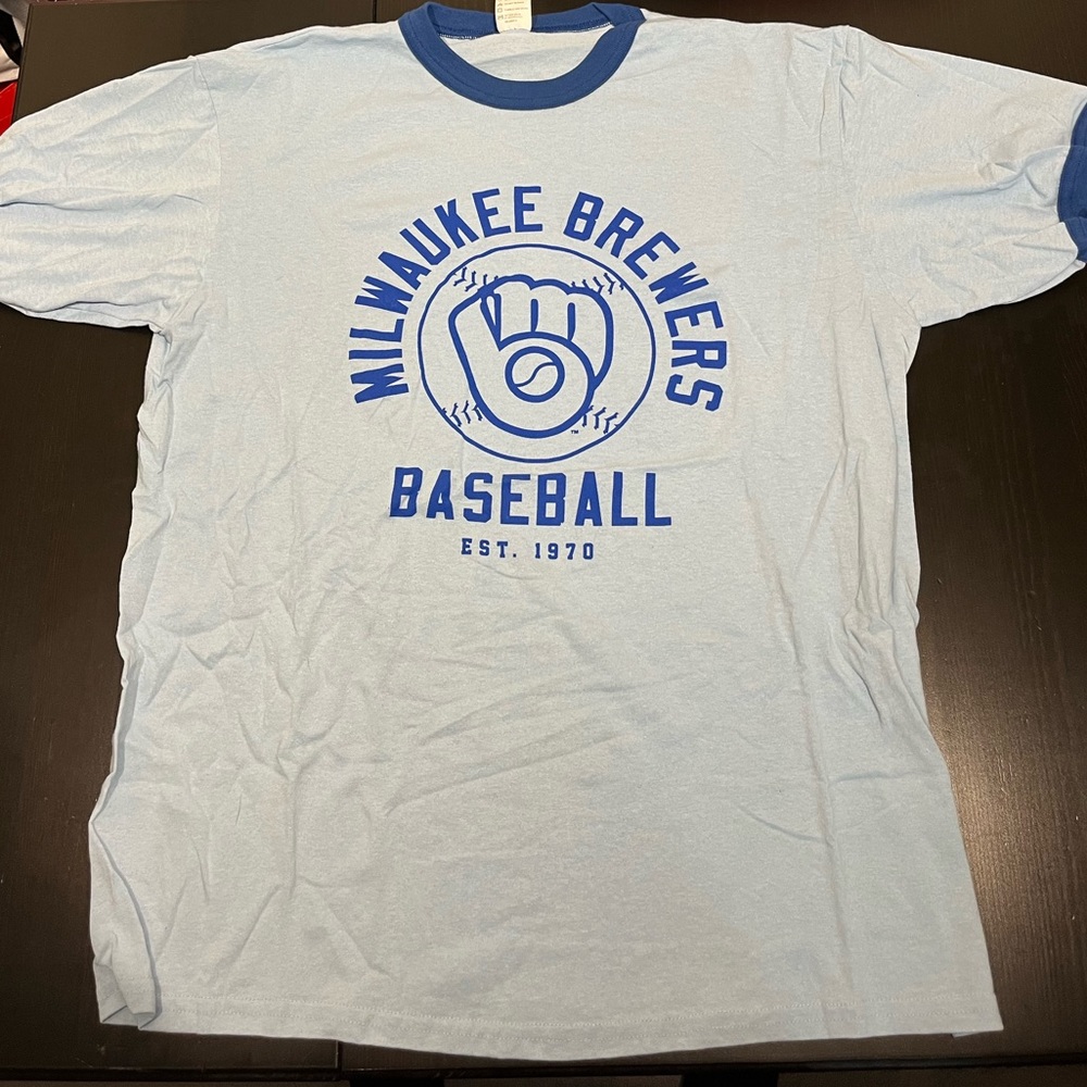 Milwaukee Brewers Limited Edition T-Shirt, XL, Light Blue